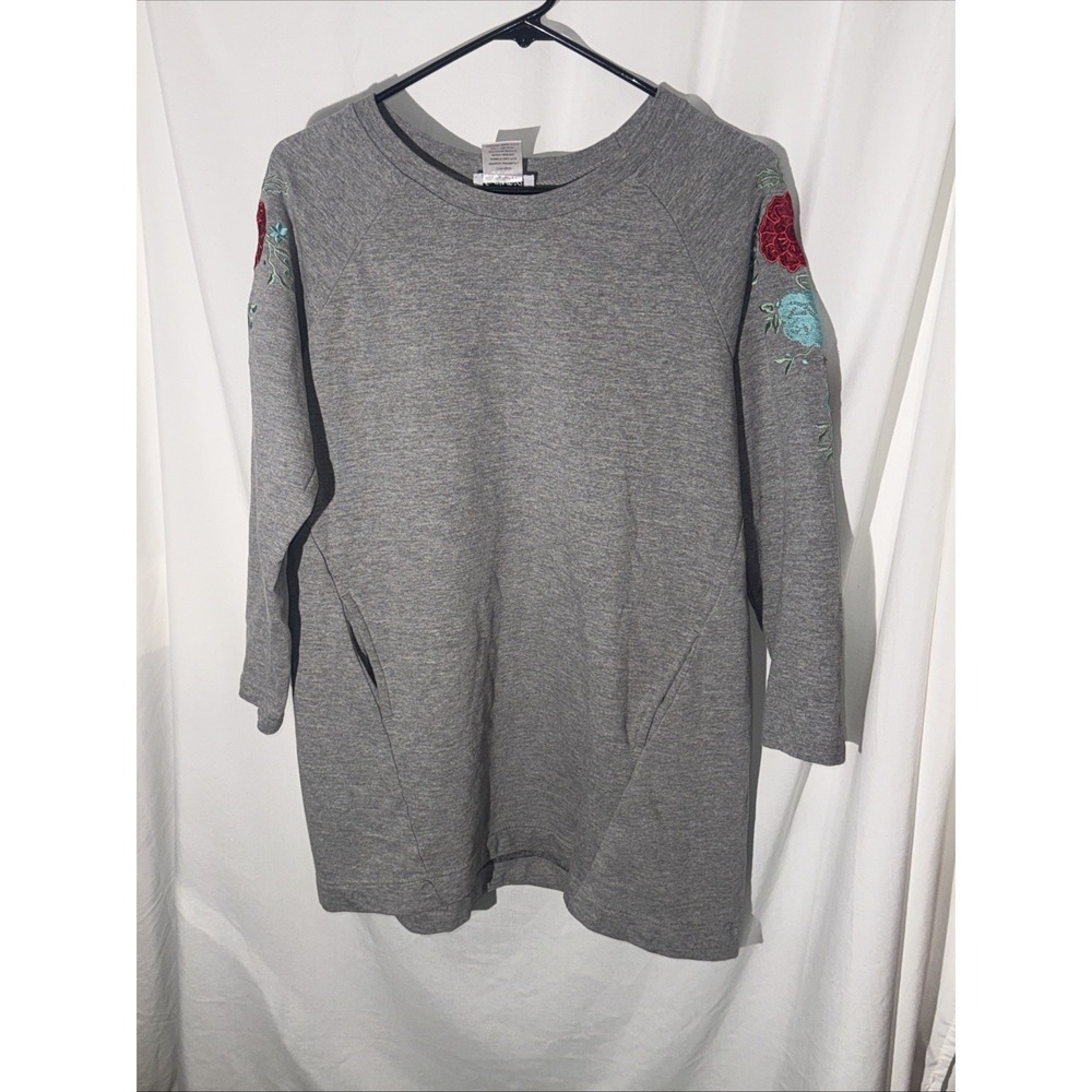 Anthony Richards Tunic Top Women Size Med Gray Embroidered Sweatshirt Material